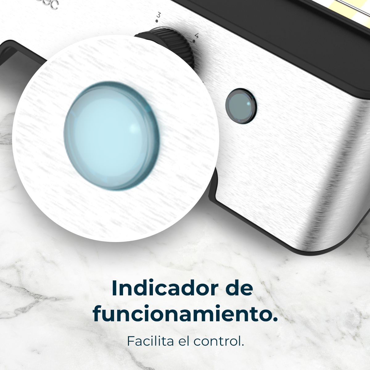 Vista de cerca de un dispositivo con un indicador de luz azul. El dispositivo tiene un acabado metálico y un dial.
