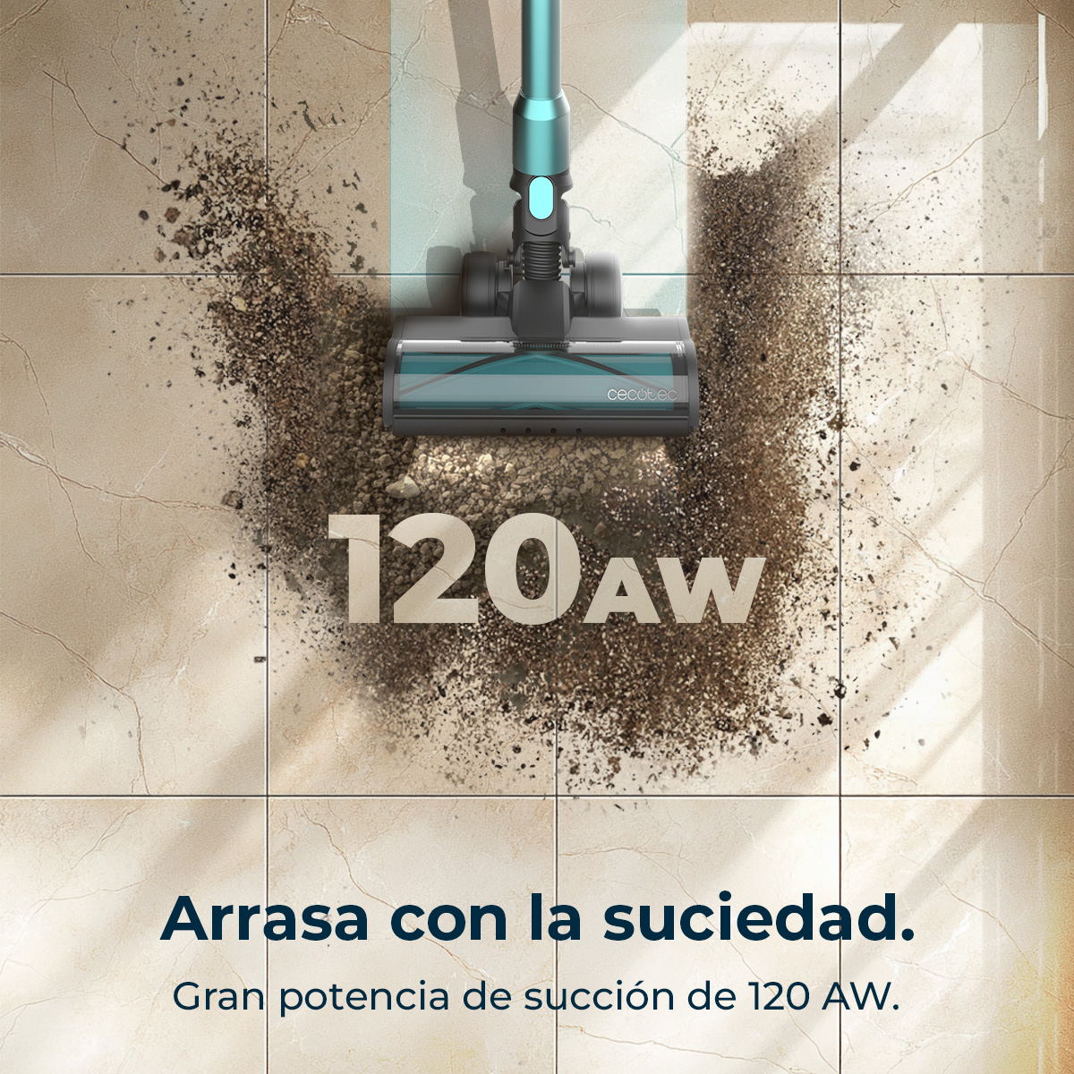 Una aspiradora quita la suciedad de las baldosas. La aspiradora es verde azulado y gris. La imagen destaca el poder de limpieza de 120 AW.