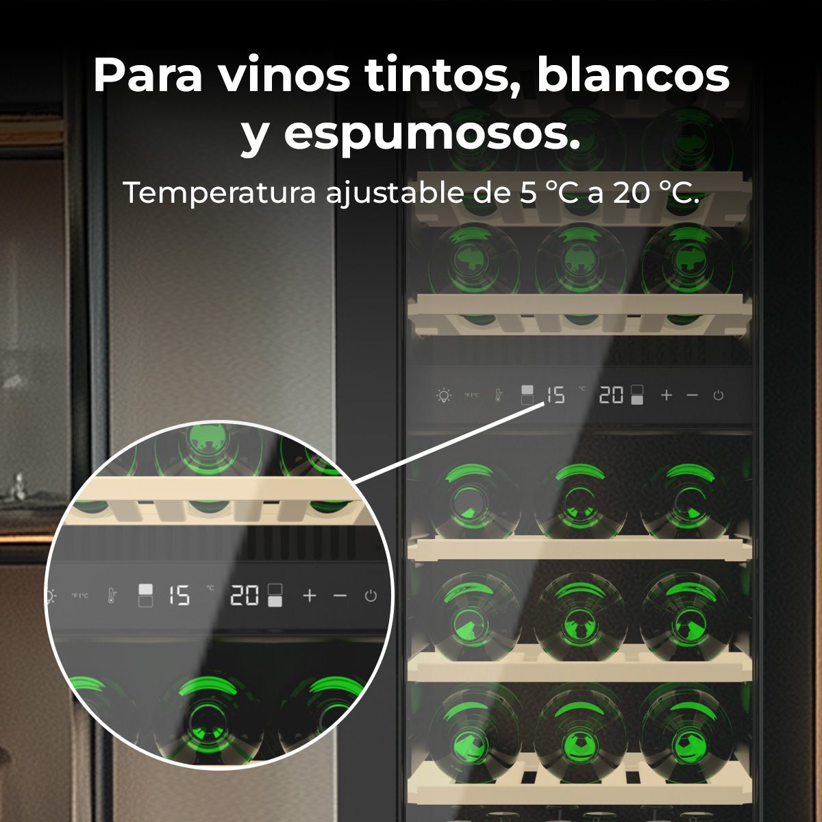 Un refrigeratore per vini con più ripiani. Il display mostra le impostazioni della temperatura. Bottiglie di vino visibili. Testo in alto.
