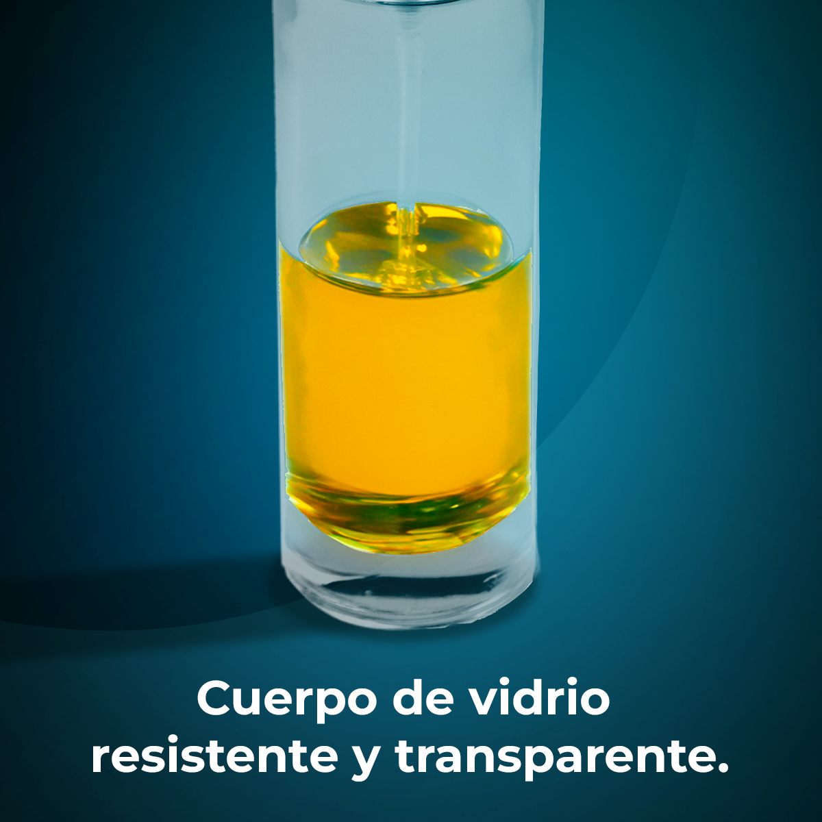 Un vaso transparente contiene líquido amarillo. El vaso está sobre un fondo azul oscuro degradado. El texto inferior dice: "Cuerpo de vidrio resistente y transparente".