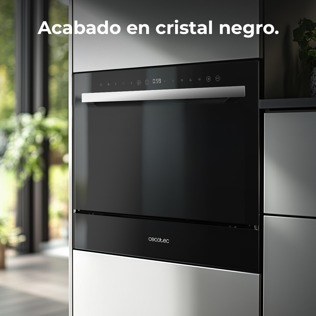 Un horno negro moderno con pantalla digital 0:59. Diseño elegante con asa metálica y el logotipo de Cecotec.
