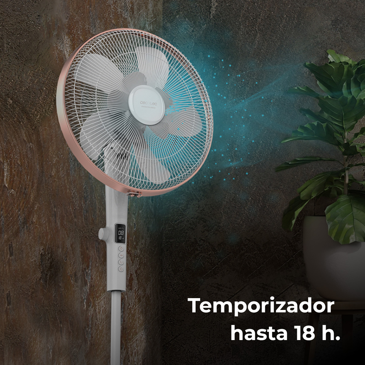Un ventilatore bianco e oro rosa soffia aria. Una pianta in vaso grigio è a destra. Testo: 'Temporizador hasta 18 h.'