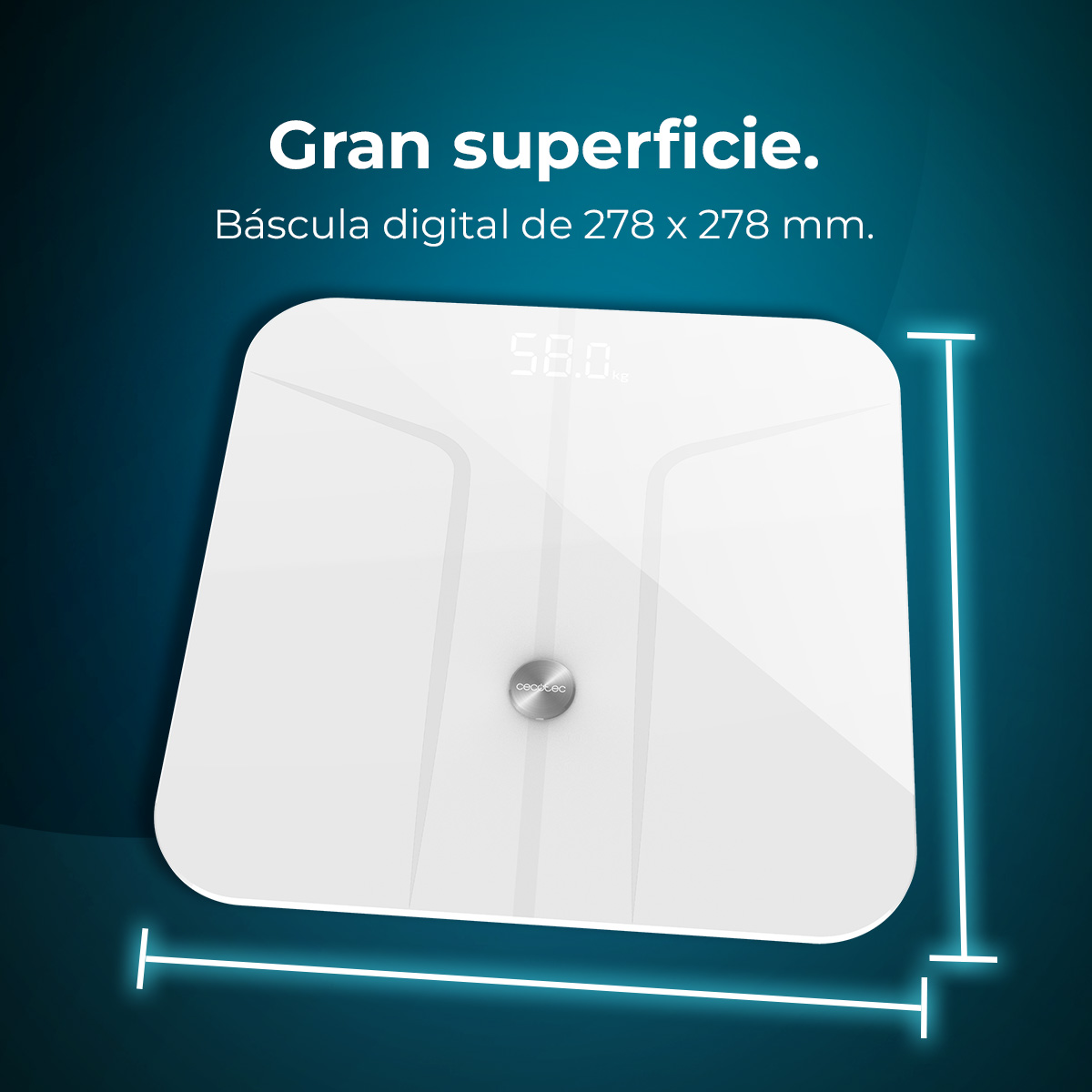 Eine weiße Digitalwaage mit 58,0 kg. Sie hat eine Metalltaste und ist mit 'Gran superficie' und Größe beschriftet.