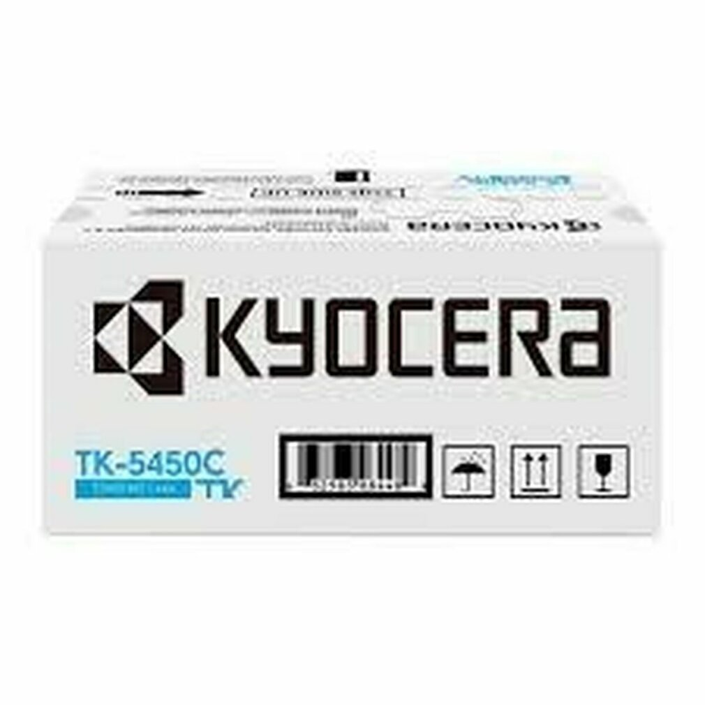 Białe pudełko z tonerem Kyocera. Pudełko ma logo Kyocera, informacje o produkcie i kod kreskowy.