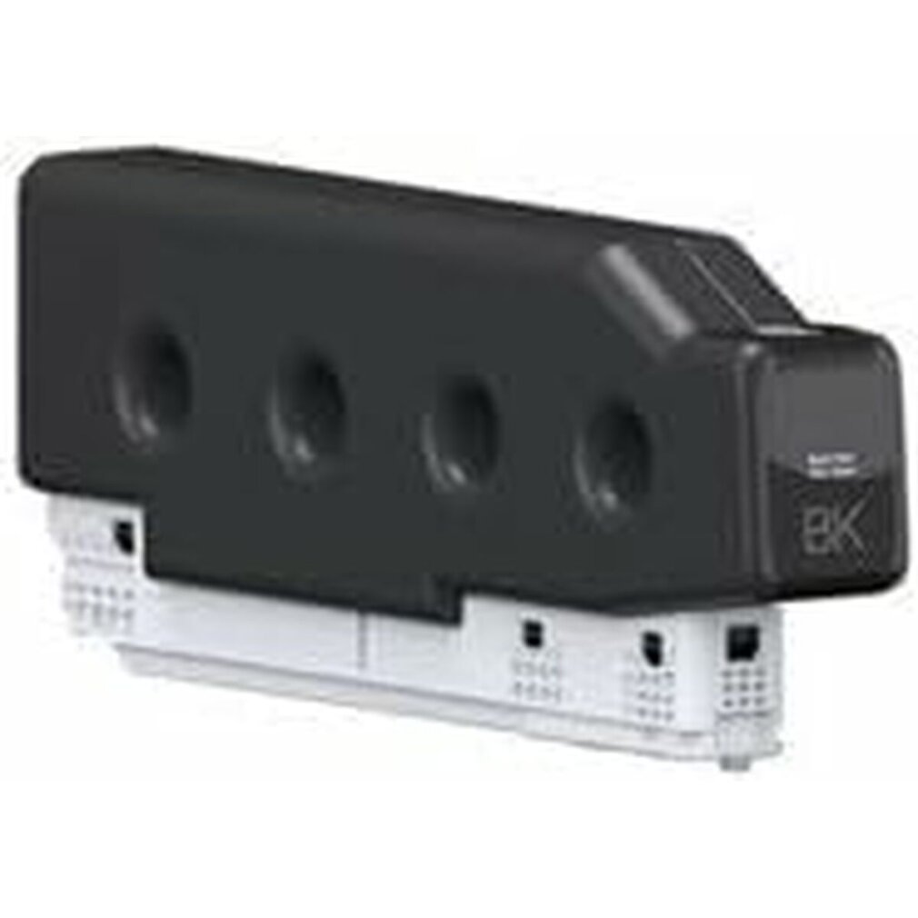 Czarny wkład atramentowy z czterema otworami i białą dolną częścią. Na boku wkładu napisano 'BK'.