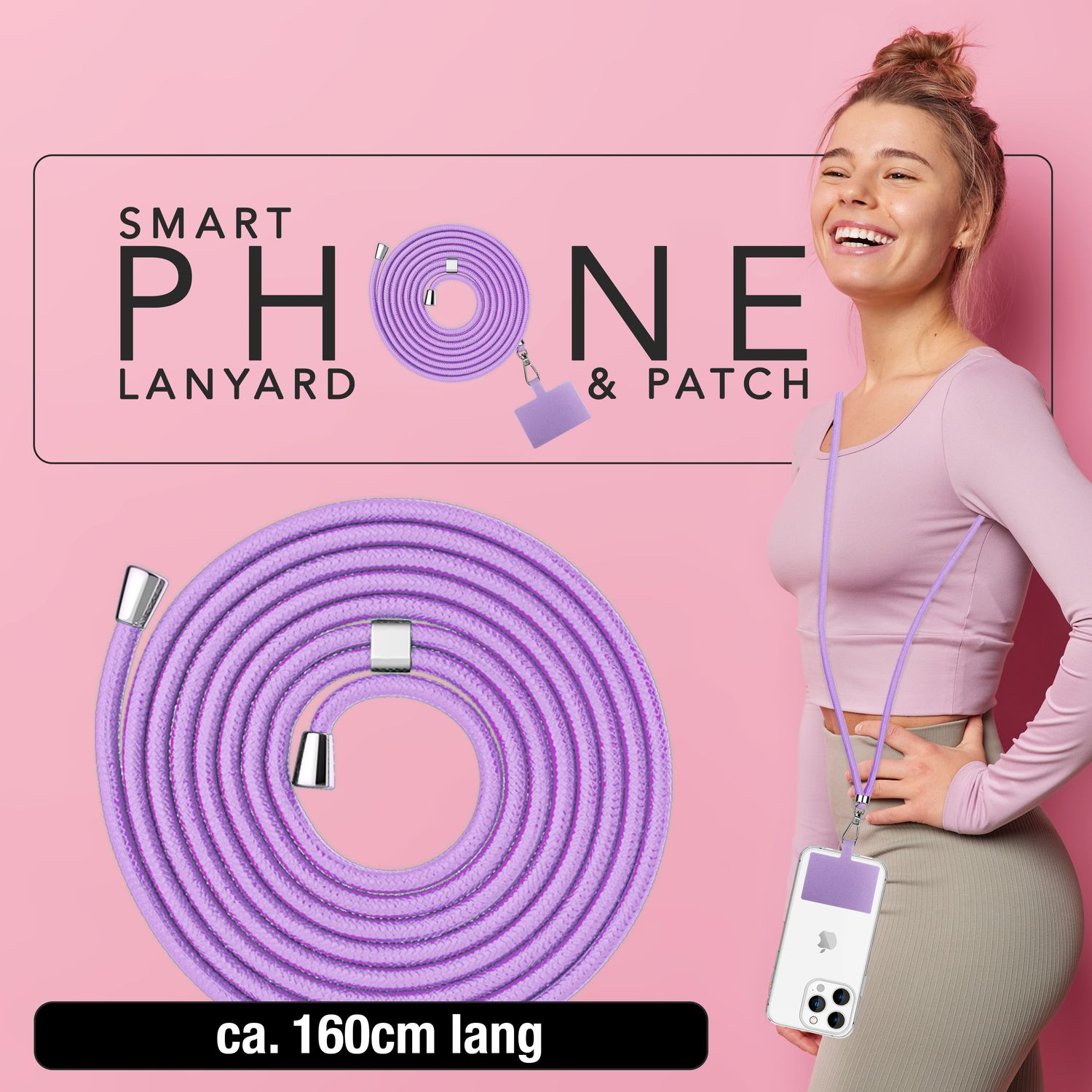 Una mujer sonríe, sosteniendo un teléfono con un cordón morado. El teléfono está en una funda transparente. El fondo es rosa.