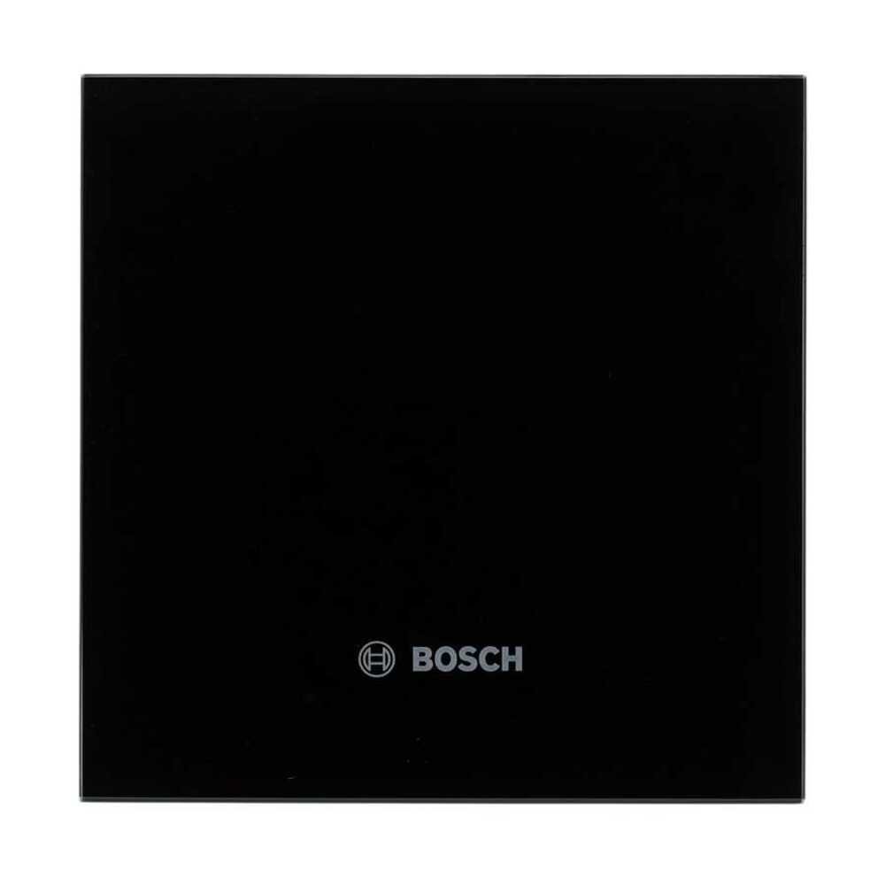 Sağ alt köşede Bosch logosu bulunan kare, siyah bir cam yüzey.