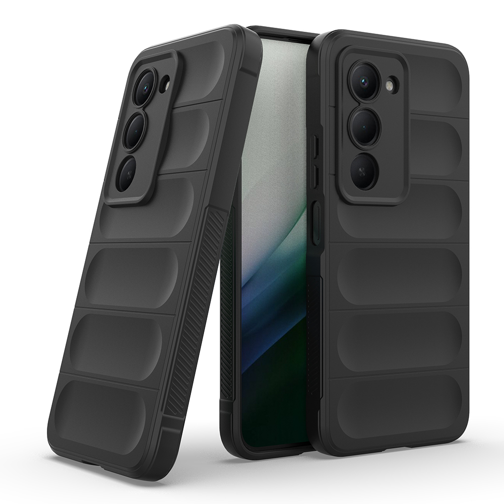 Üç siyah telefon kılıfı, biri ekranı gösteriyor. Kılıflar dokulu tasarıma ve kamera açıklıklarına sahip.