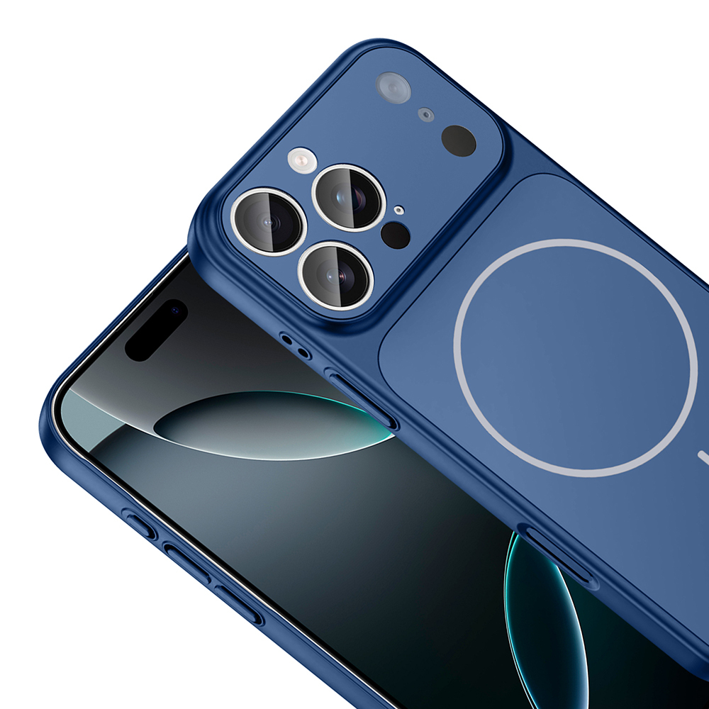 Mavi bir telefon kılıfı bir telefonun üzerinde duruyor. Kılıfın kamera boşlukları ve beyaz bir daire var. Telefon ekranı görünüyor.