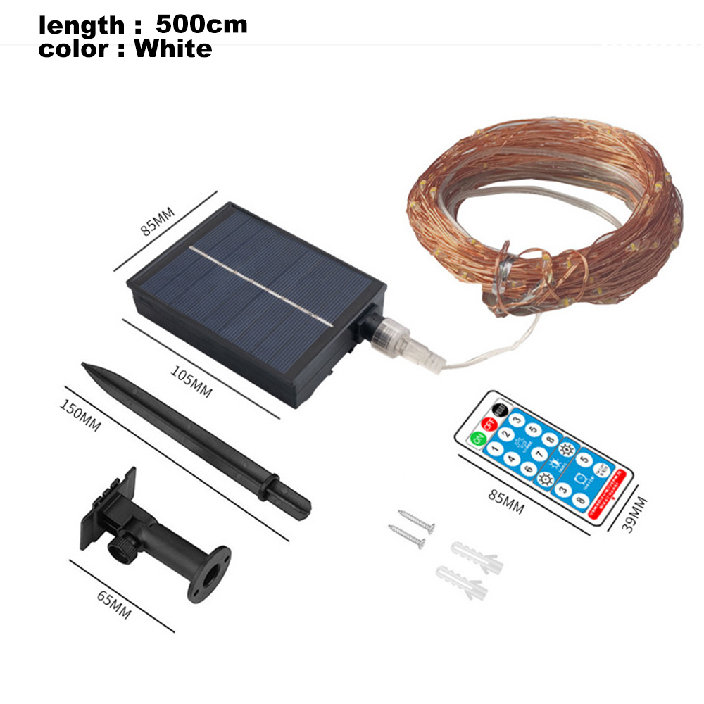 Solar-Lichterkette mit Fernbedienung, Solarpanel, Montagepfahl und Schrauben. Kupferdrahtlichter aufgerollt, mit Maßangaben.