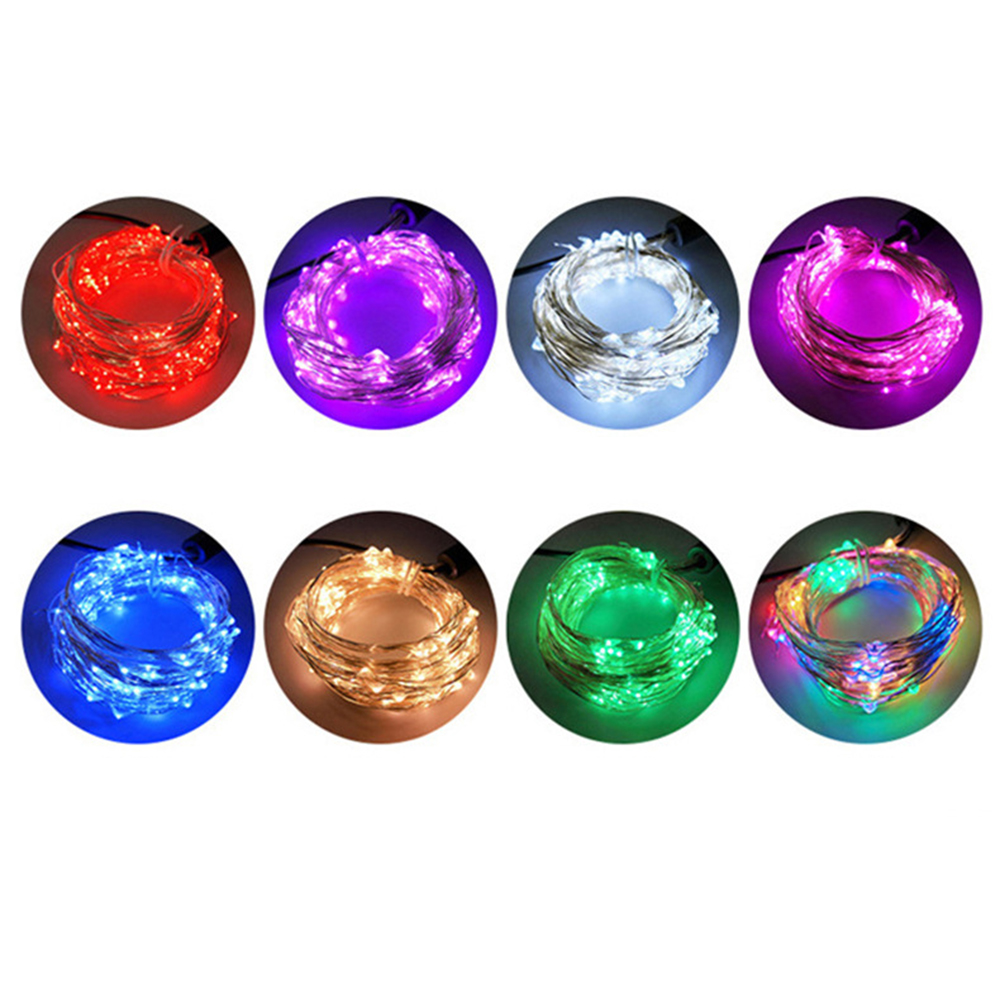 Acht Bündel Lichterketten in verschiedenen Farben: Rot, Lila, Weiß, Rosa, Blau, Gelb, Grün und Mehrfarbig.