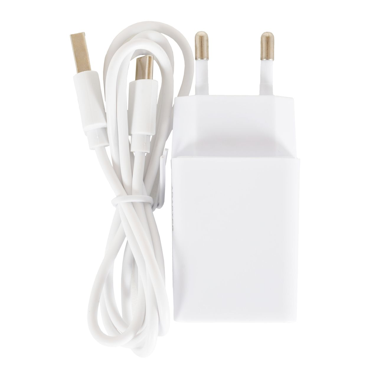 Weißes Telefonladegerät mit Kabel. Das Ladegerät hat zwei Stifte und ein USB-Kabel mit goldfarbenen Anschlüssen. Der Hintergrund ist weiß.