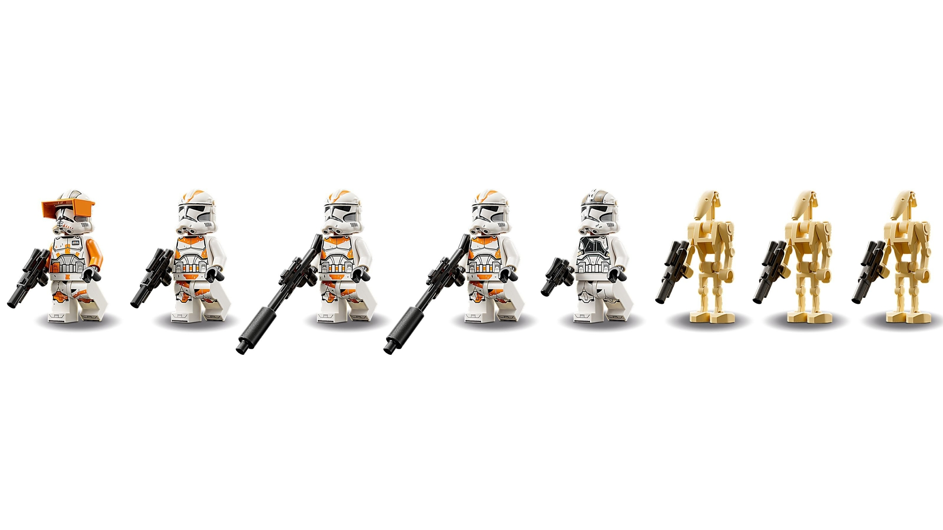 Lego Star Wars Figuren: Clone Troopers und Kampfdroiden. Weiße Rüstung mit orangefarbenen Details. Halten Blaster. Weißer Hintergrund.