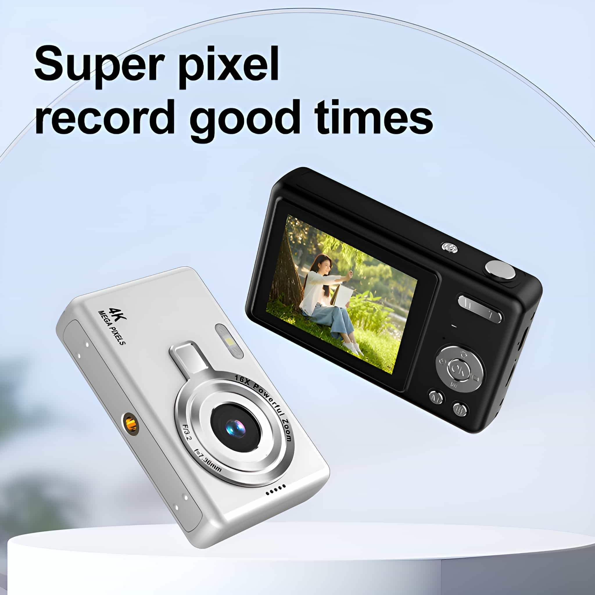Zwei Digitalkameras, silber und schwarz, mit einer Frau auf dem Bildschirm der schwarzen Kamera. Text: "Super Pixel, Record Good Times".