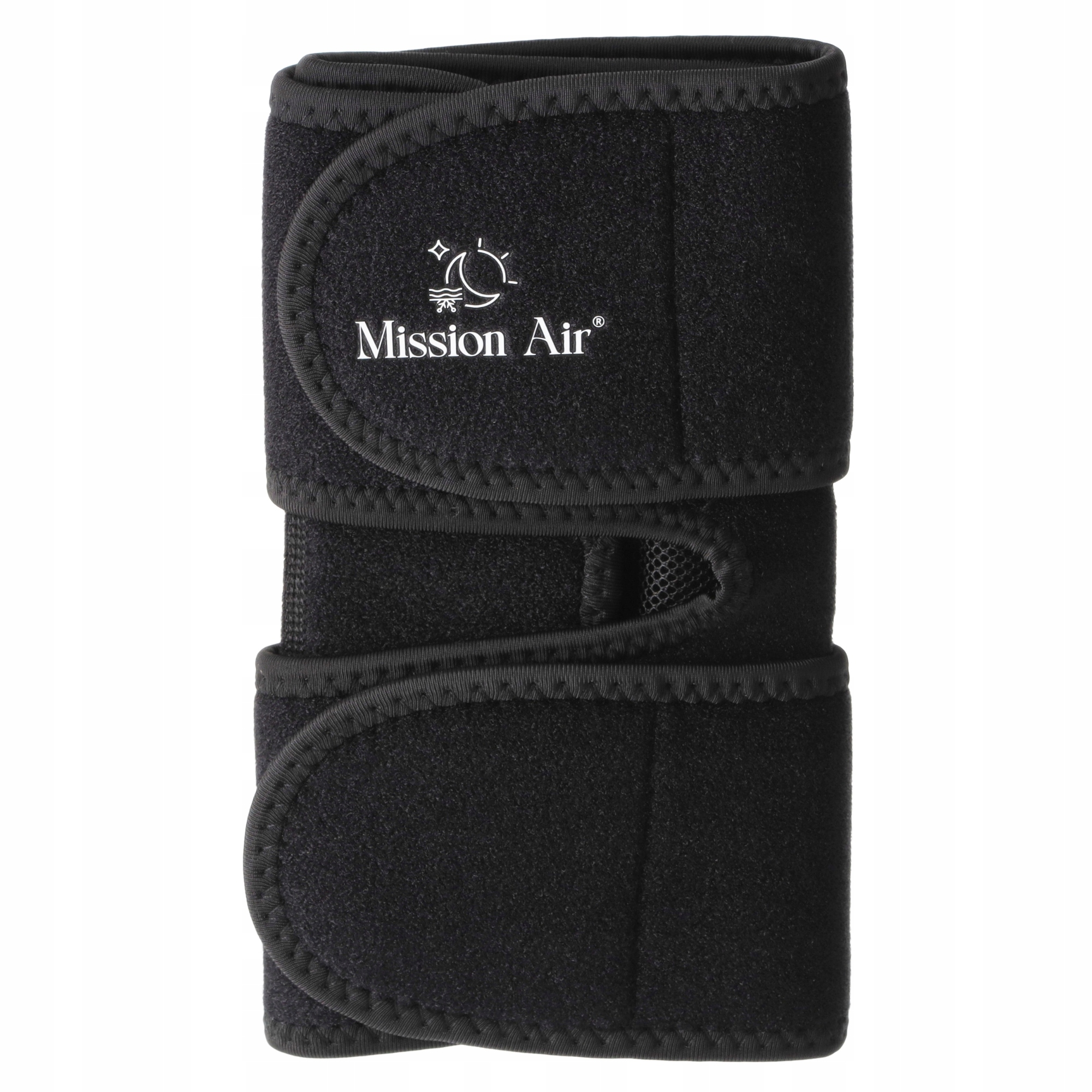 Czarny stabilizator nadgarstka Mission Air. Ma paski na rzepy i oddychający obszar z siatki. Logo jest widoczne.