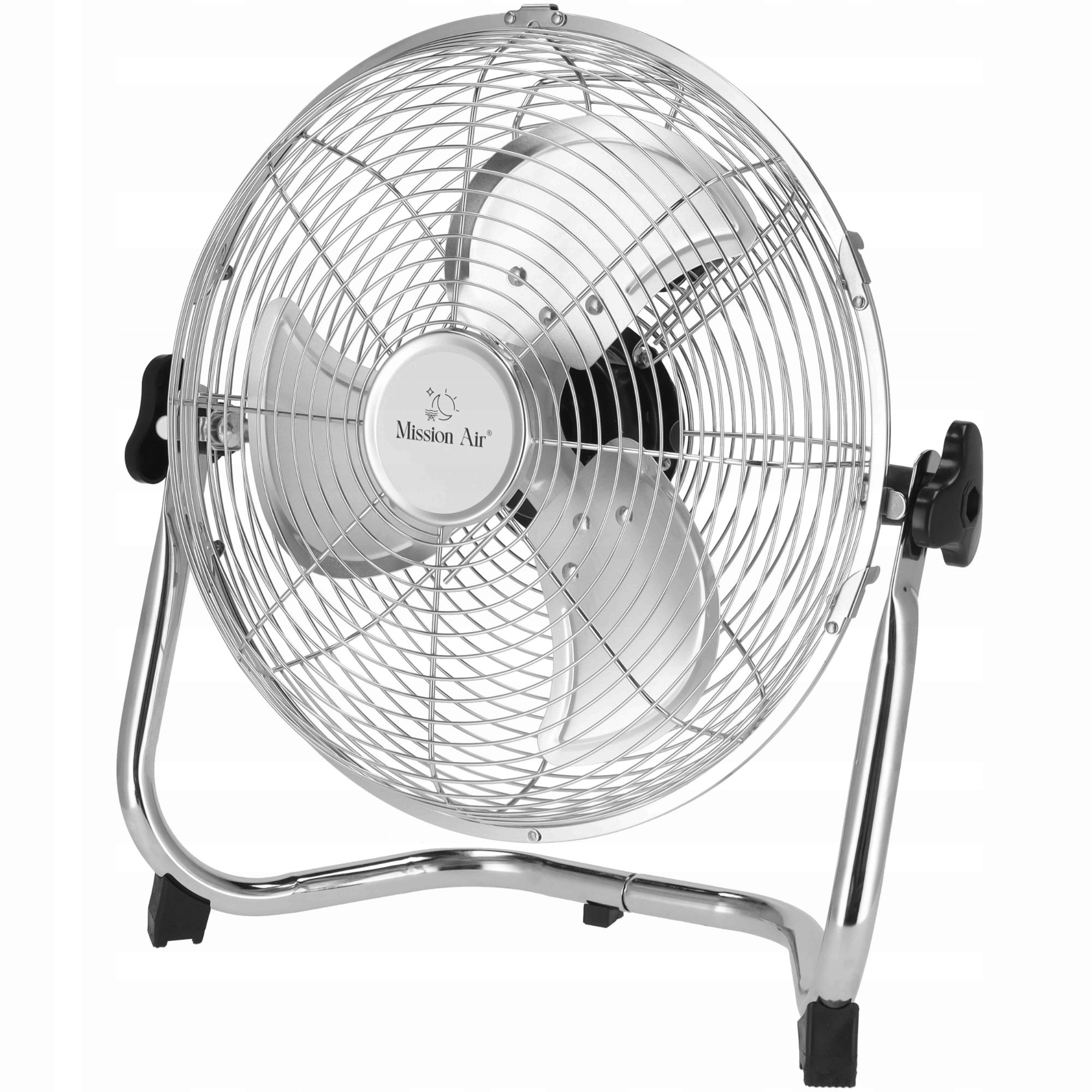 Chromowany wentylator z osłoną, trzema łopatkami i czarną podstawą, z napisem 'Mission Air'.