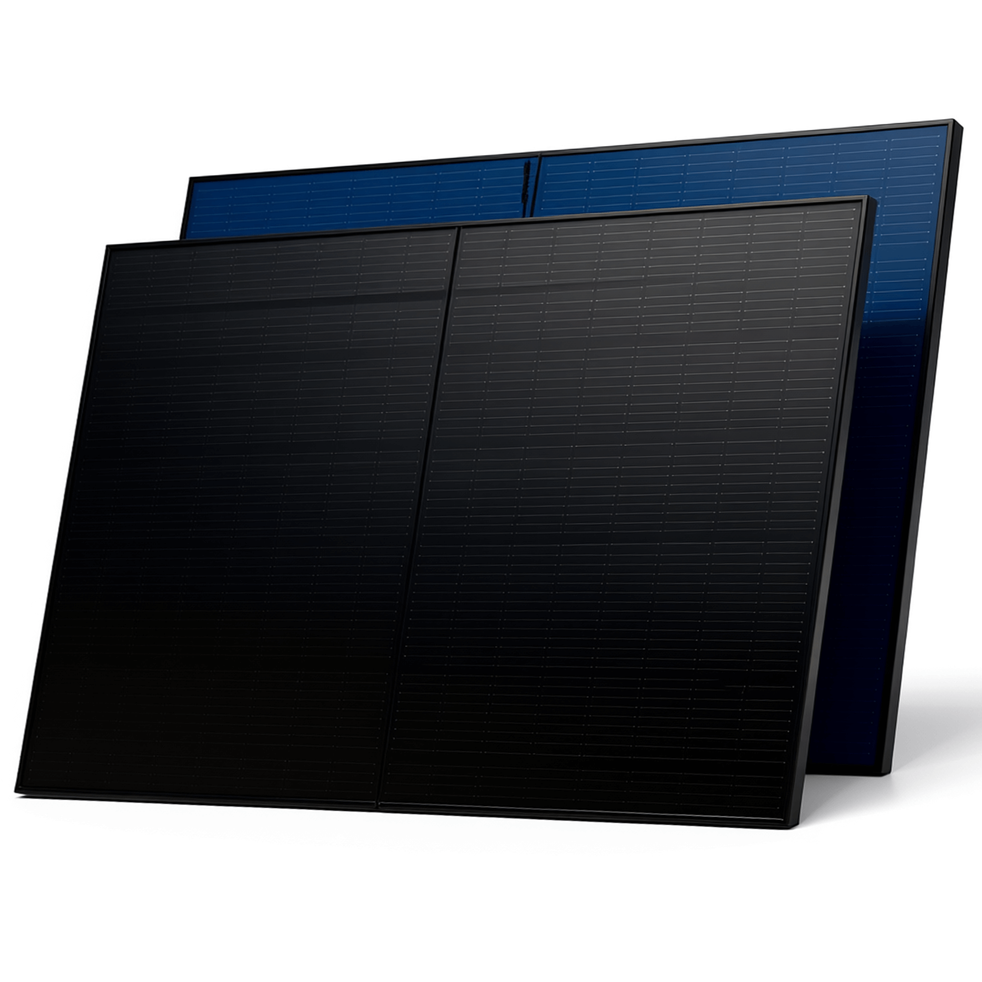 Zwei Solarmodule. Eines schwarz, eines blau, sind vor weißem Hintergrund abgewinkelt.