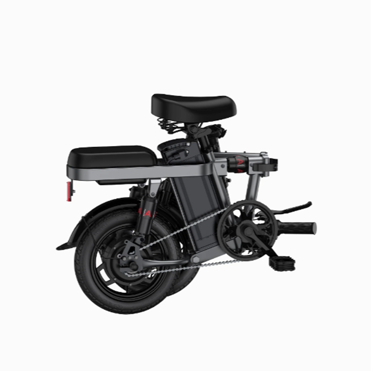 Una bicicletta elettrica nera e grigia è mostrata su sfondo bianco. Ha un sedile, pedali e una piccola ruota posteriore. La bicicletta è piegata.