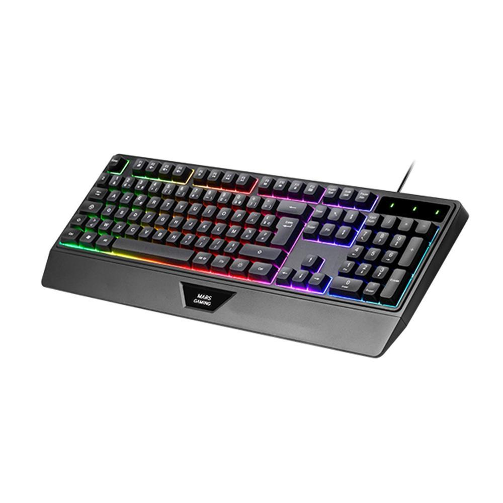 Una tastiera da gioco con illuminazione RGB. I tasti sono neri con lettere bianche. La tastiera ha un cavo.