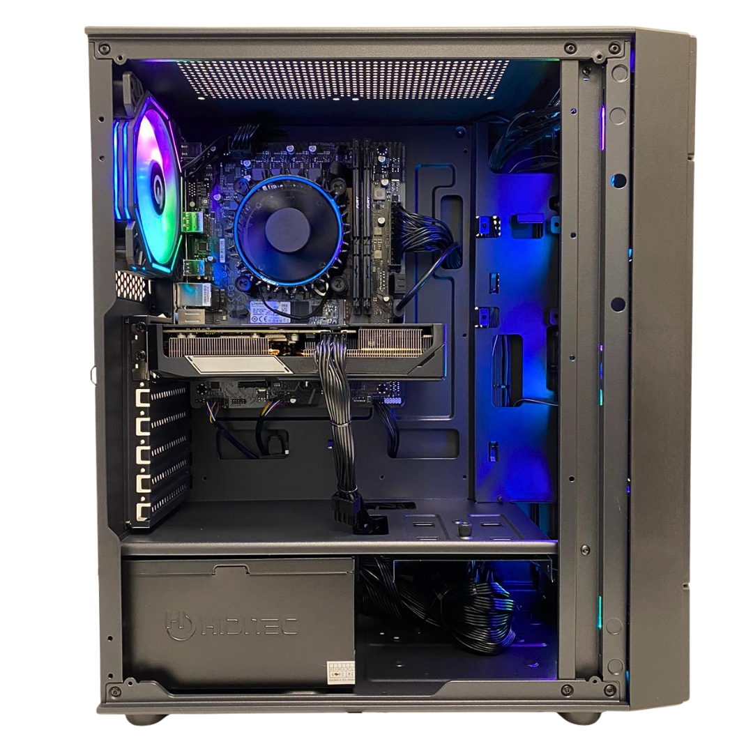 Carcasa de computadora abierta que muestra componentes internos: placa base, GPU, enfriador de CPU, fuente de alimentación e iluminación LED colorida.