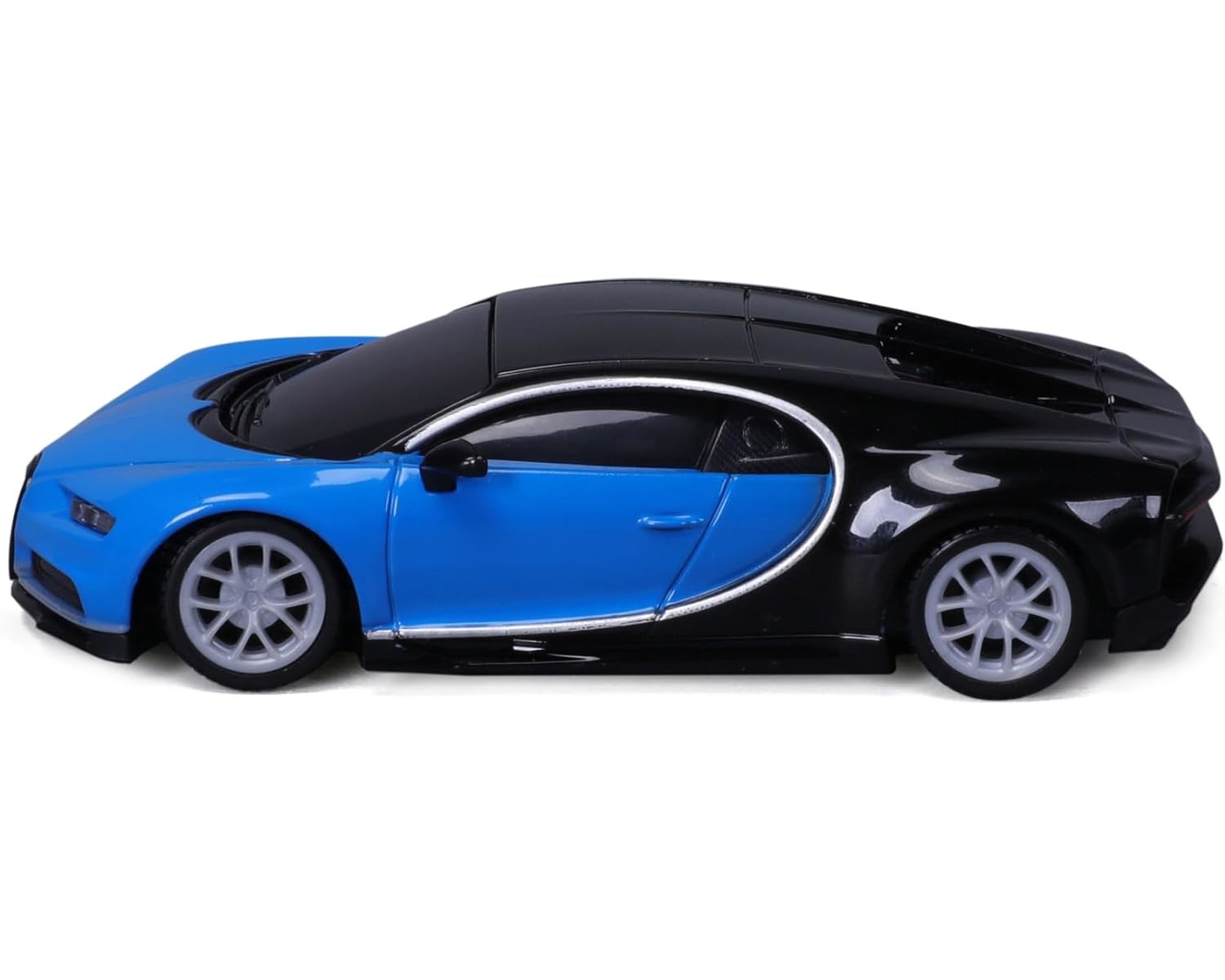 Ein zweifarbiges Sportauto, blaue Front und schwarzes Heck, mit grauen Rädern, vor weißem Hintergrund.