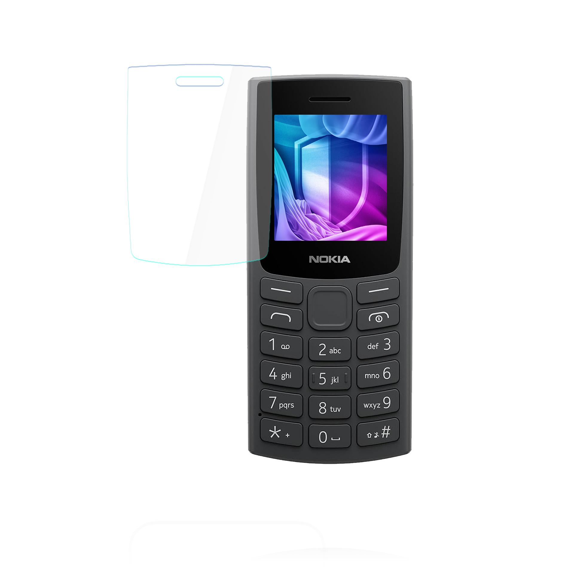 Un telefono Nokia con protezione schermo. Il telefono è grigio scuro e ha un display colorato. La protezione è trasparente.