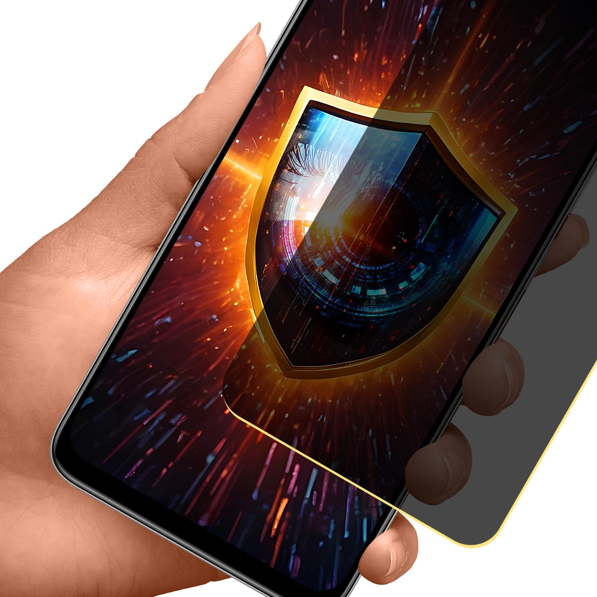 Mano che tiene uno smartphone con un grafico a scudo sullo schermo, che riflette la luce.