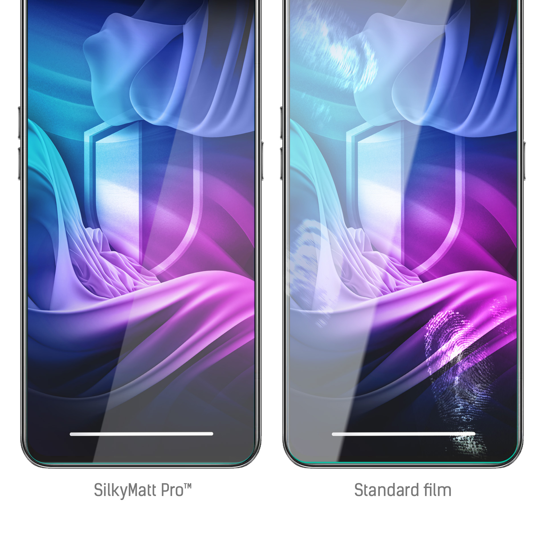 Due schermi di telefono affiancati. Uno mostra SilkyMatt Pro, l'altro un film standard. Entrambi hanno sfondi astratti e colorati.