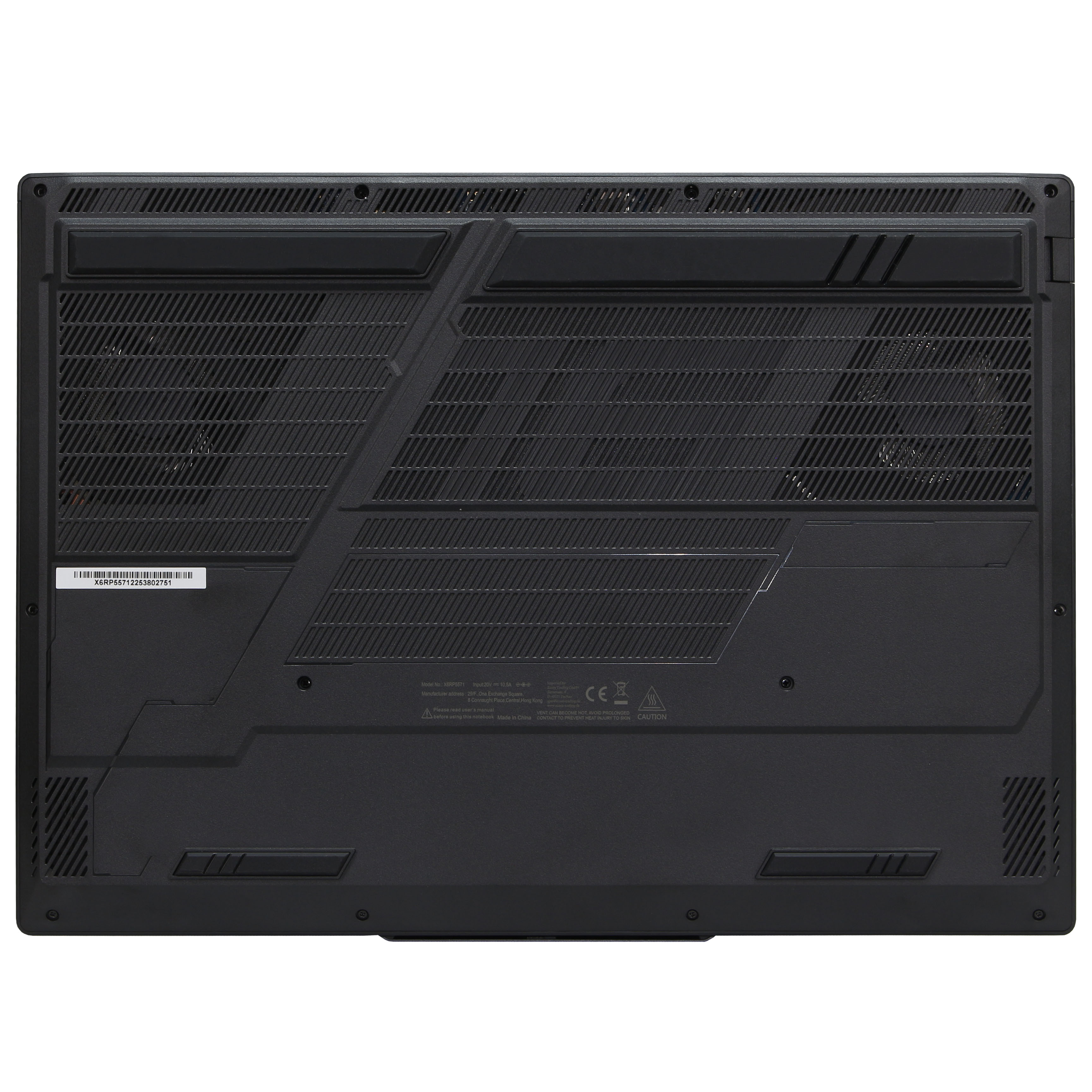 Schwarze Laptop-Unterseite. Merkmale: Lüfter, Etiketten und Schraubendetails. Text enthält Modell- und Vorsichtshinweise.