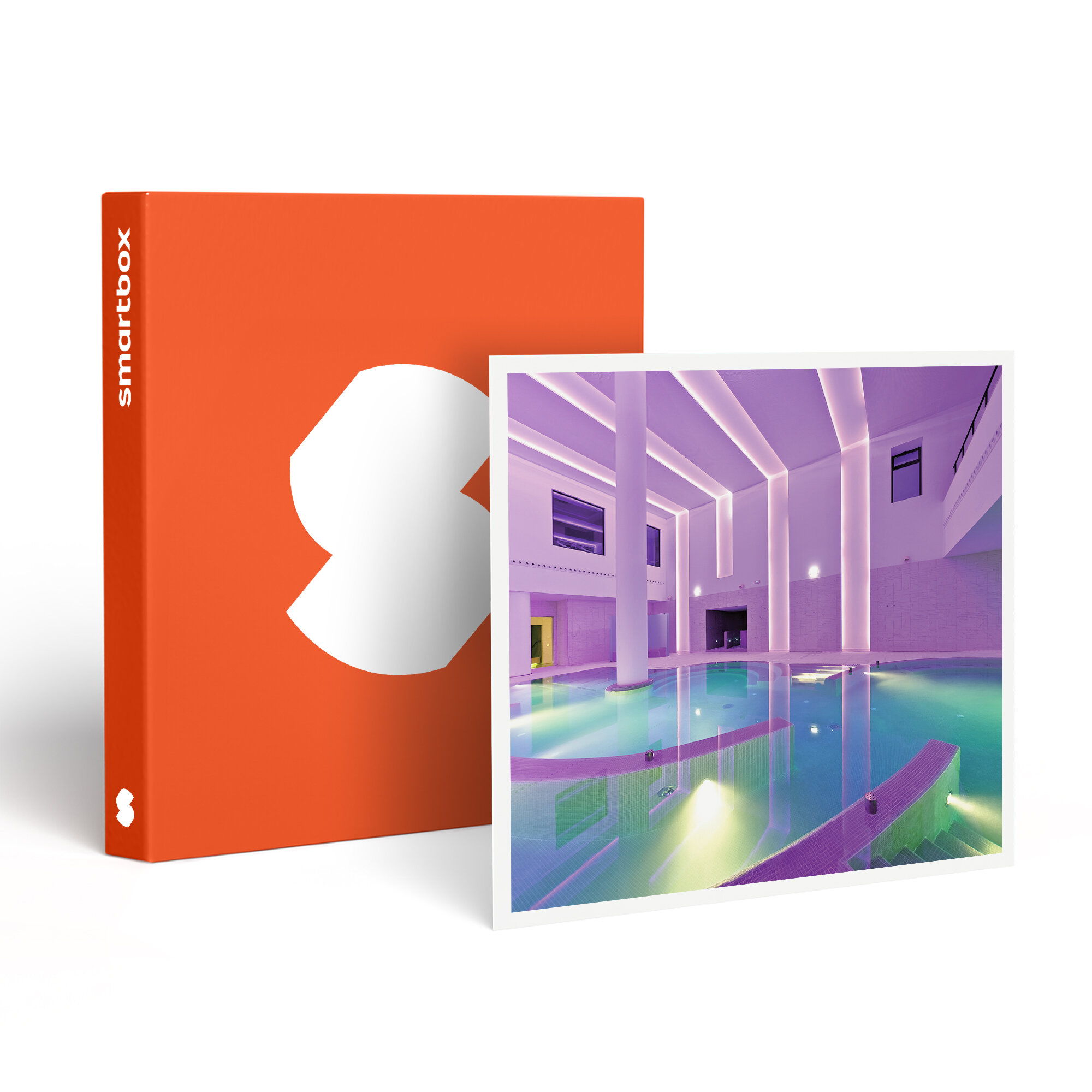 Una caja naranja con un logotipo blanco y una imagen de una piscina. La piscina es turquesa y las paredes son blancas.