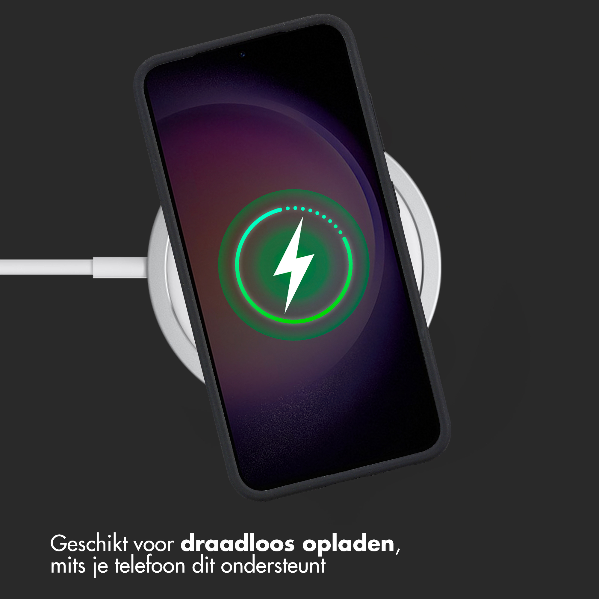 Een telefoon op een draadloze oplader. Het scherm toont een oplaadsymbool. Tekst: 'Geschikt voor draadloos opladen'.