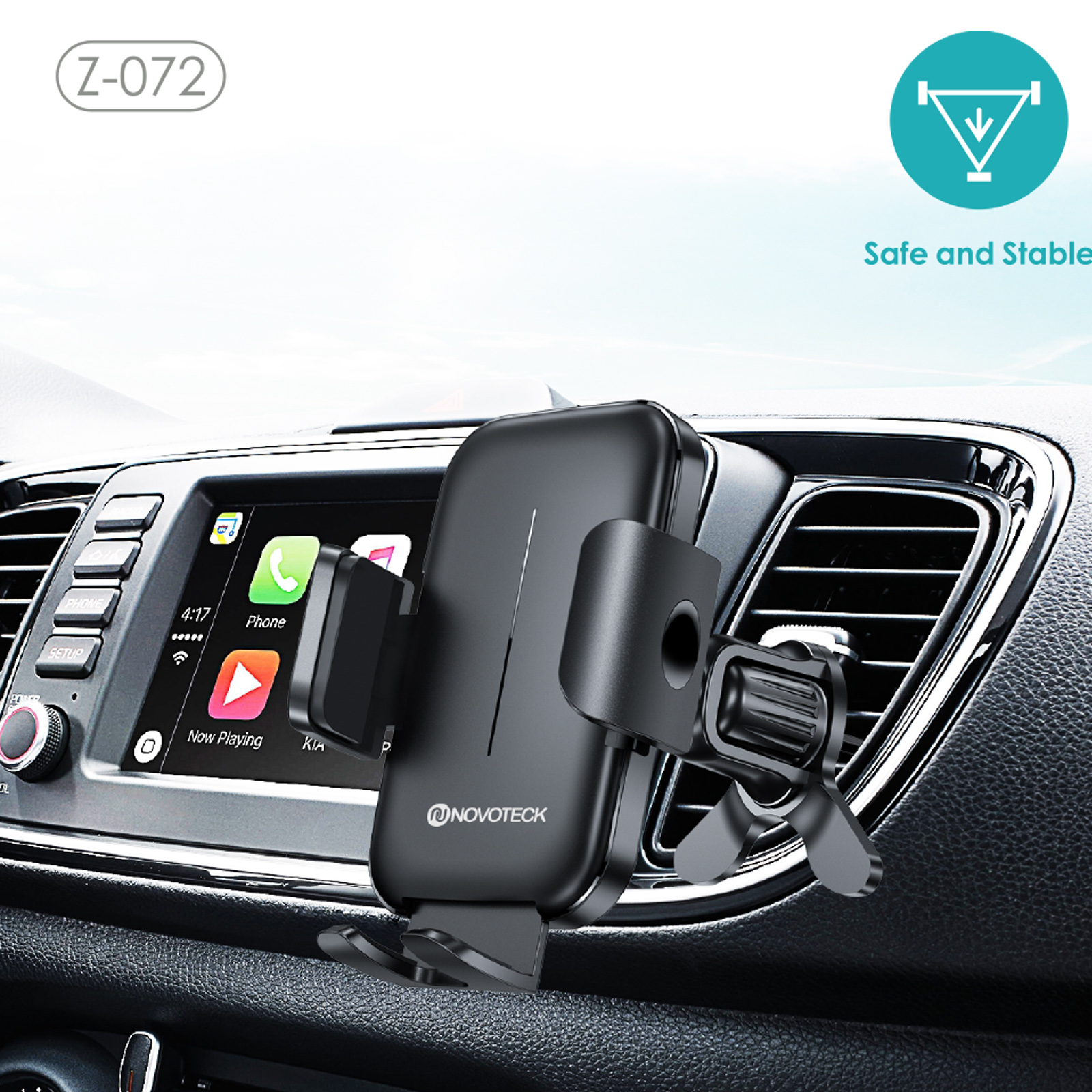 Un soporte negro para teléfono está sujeto al tablero del coche. Un teléfono con interfaz de aplicación es visible.