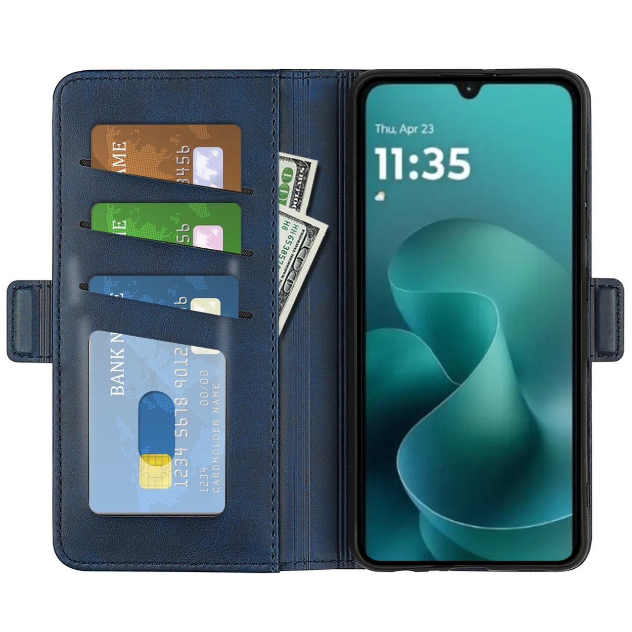 Een blauwe telefoonhoes met een smartphone. Het bevat kaarten en geld. De telefoon toont de datum en tijd.