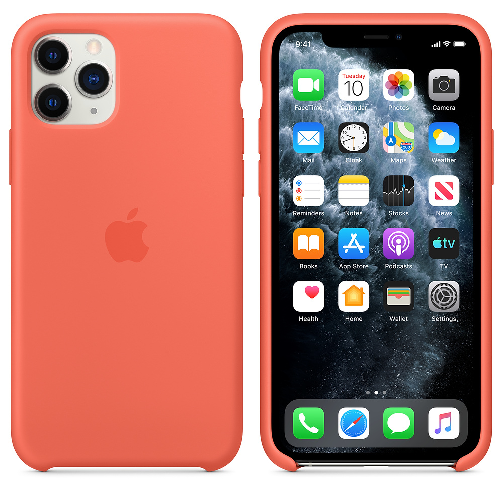 Een iPhone 11 Pro in een koraalroze hoesje. Het scherm toont app-iconen: FaceTime, Agenda, Foto's, Camera, Mail, Klok, Kaarten, etc.