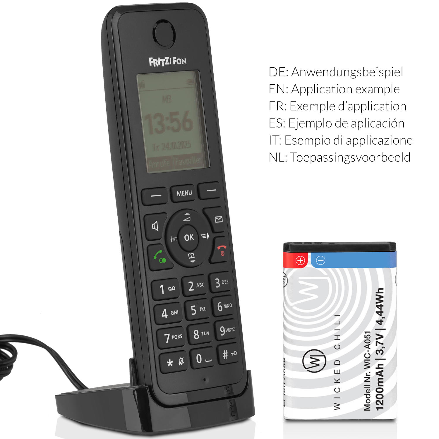 Ein schwarzes schnurloses Telefon mit einem Bildschirm, der Zeit und Datum anzeigt, daneben eine Batterie. Text in mehreren Sprachen.