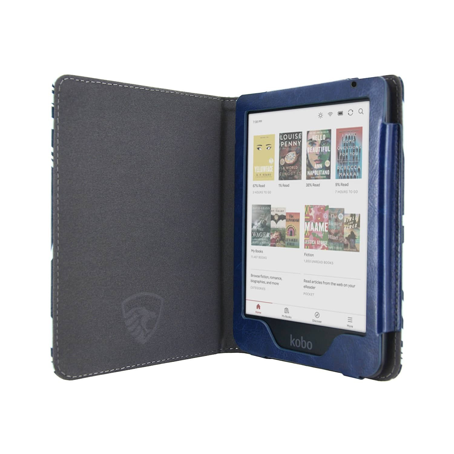 Een blauwe Kobo e-reader open in een hoesje. Het scherm toont boekomslagen. De achtergrond is een grijze hoes met een logo.