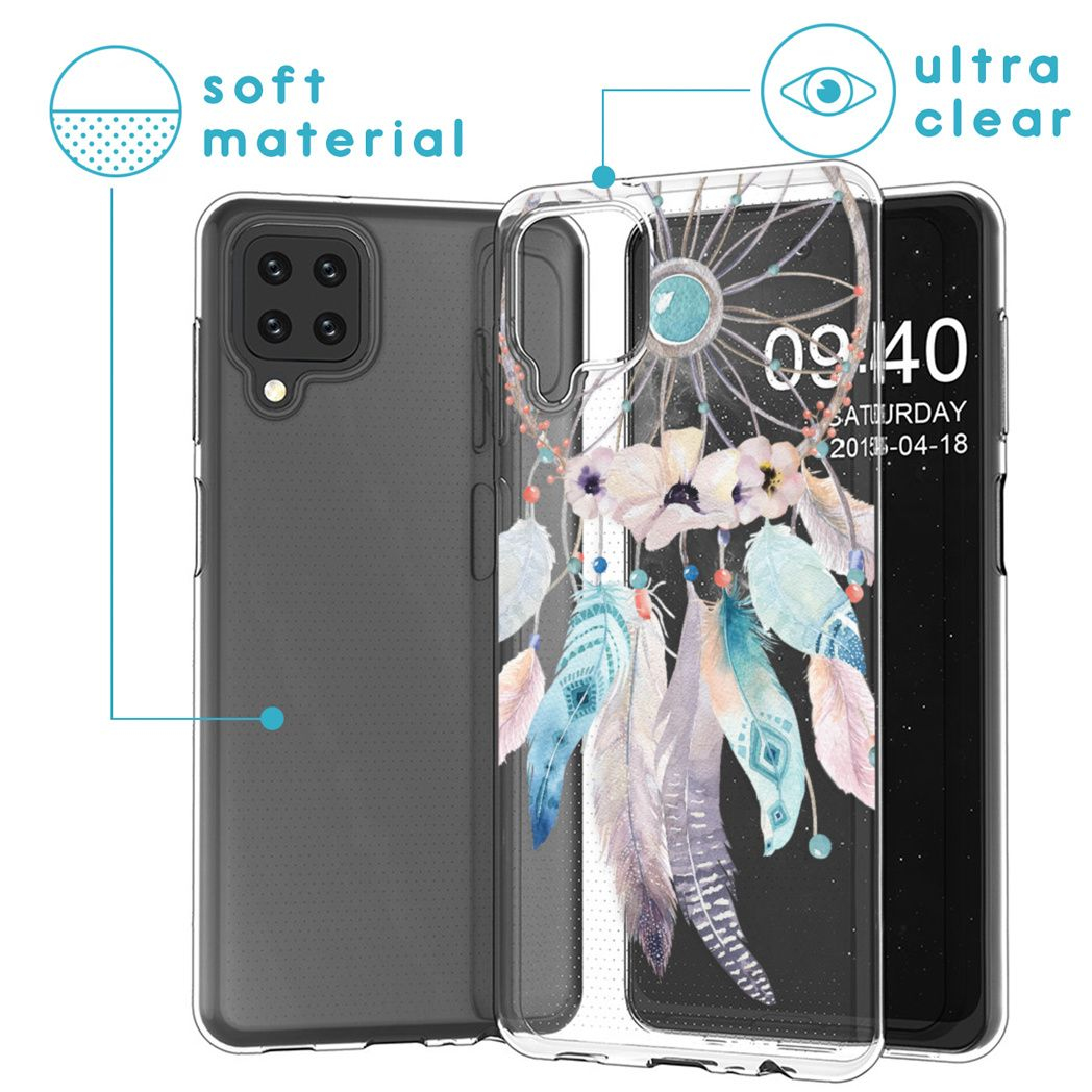 Coque de téléphone avec motif attrape-rêves. Plumes de différentes couleurs. Le téléphone affiche l'heure et la date. Matériau doux et ultra clair.