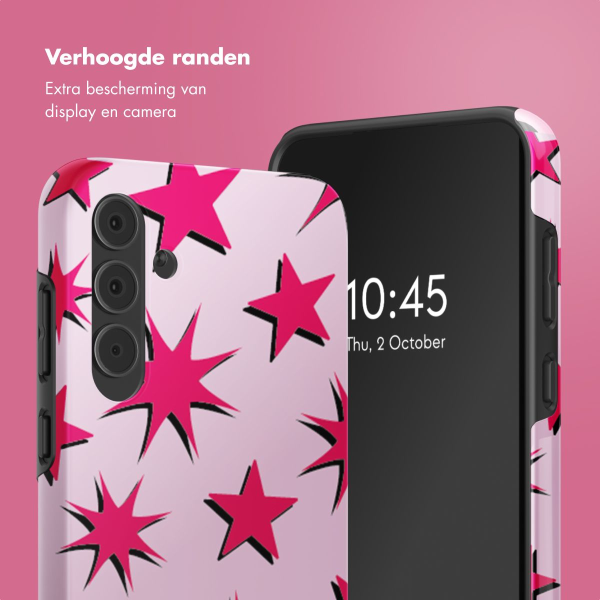 Er worden twee telefoons getoond. Eén heeft een hoesje met sterrenpatroon. De andere heeft een zwart scherm met de tijd en datum.
