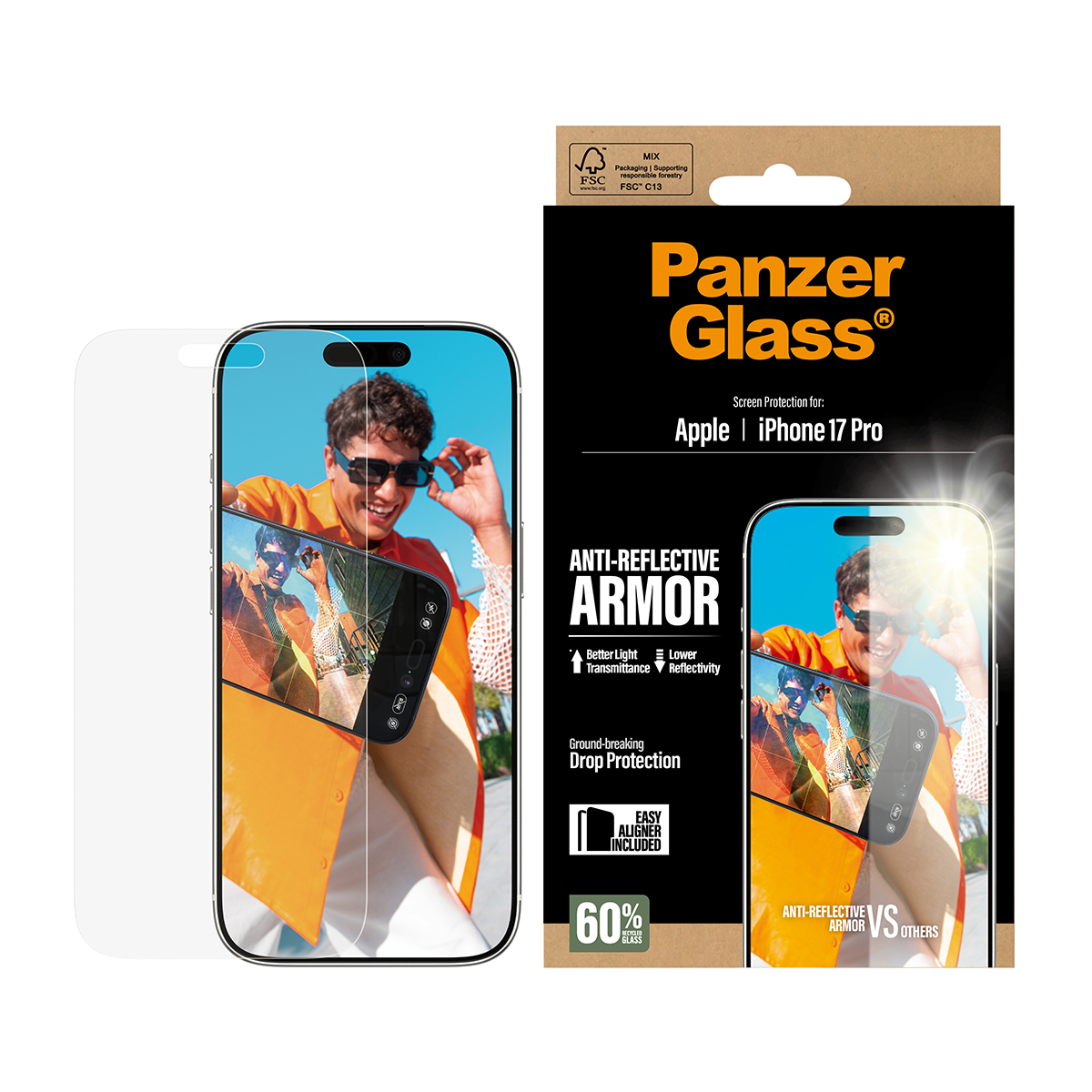 Telefon tutan bir kişi ve Panzer Glass yazılı bir kutu ile ekran koruyucu. Koruyucu, iPhone 17 Pro içindir.