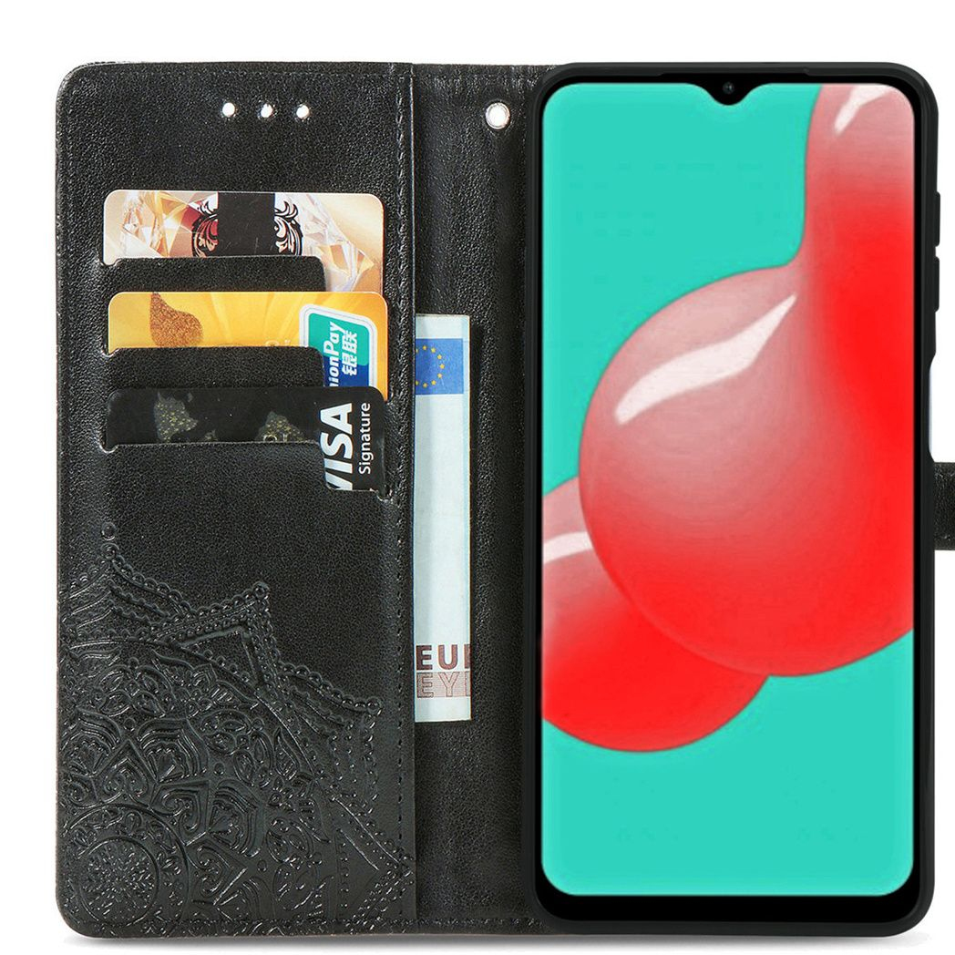 Custodia per telefono nera con scomparti per carte. Contiene carte e un telefono con un motivo rosso e rosa sullo schermo.