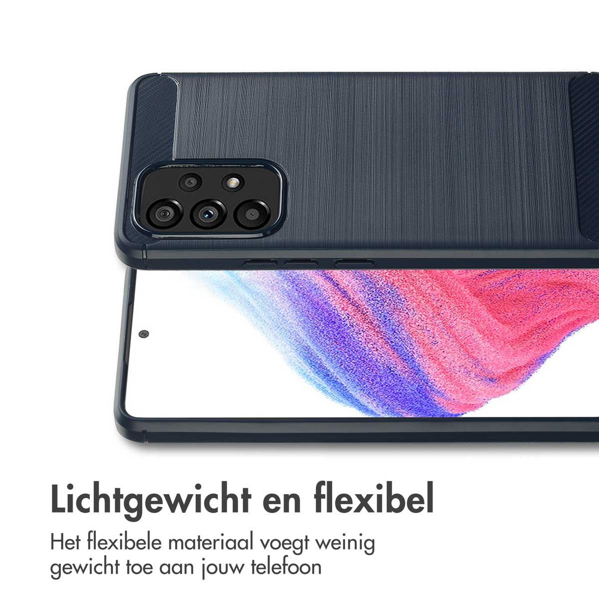 Une coque de téléphone bleu foncé sur fond blanc. La coque a une découpe pour l'appareil photo et le texte 'Léger et flexible' apparaît.
