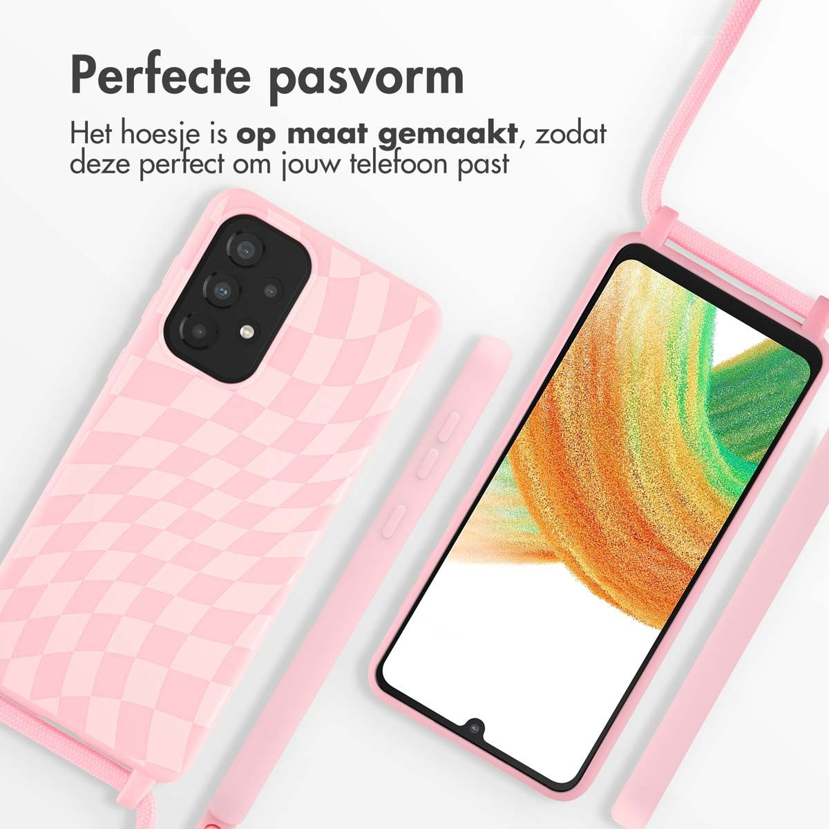 Coque de téléphone rose et téléphone avec écran. L'étui est à carreaux. Le texte dit 'Ajustement parfait'. Une corde rose est attachée.