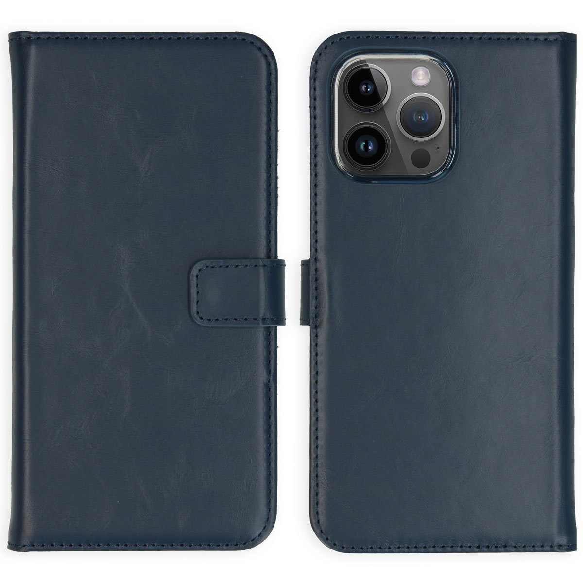 Un étui de téléphone en cuir bleu foncé, ouvert. Il a un rabat avec fermeture magnétique. La caméra du téléphone est visible à droite.