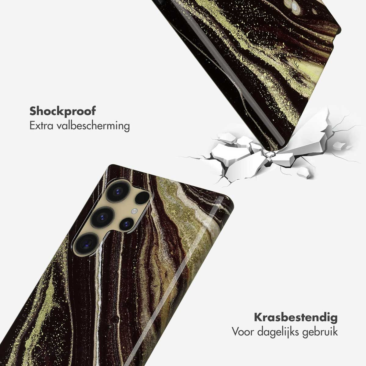 Twee telefoonhoesjes met marmerontwerp worden getoond, één valt en breekt een oppervlak. Tekst zegt 'Schokbestendig' en 'Krasbestendig'.