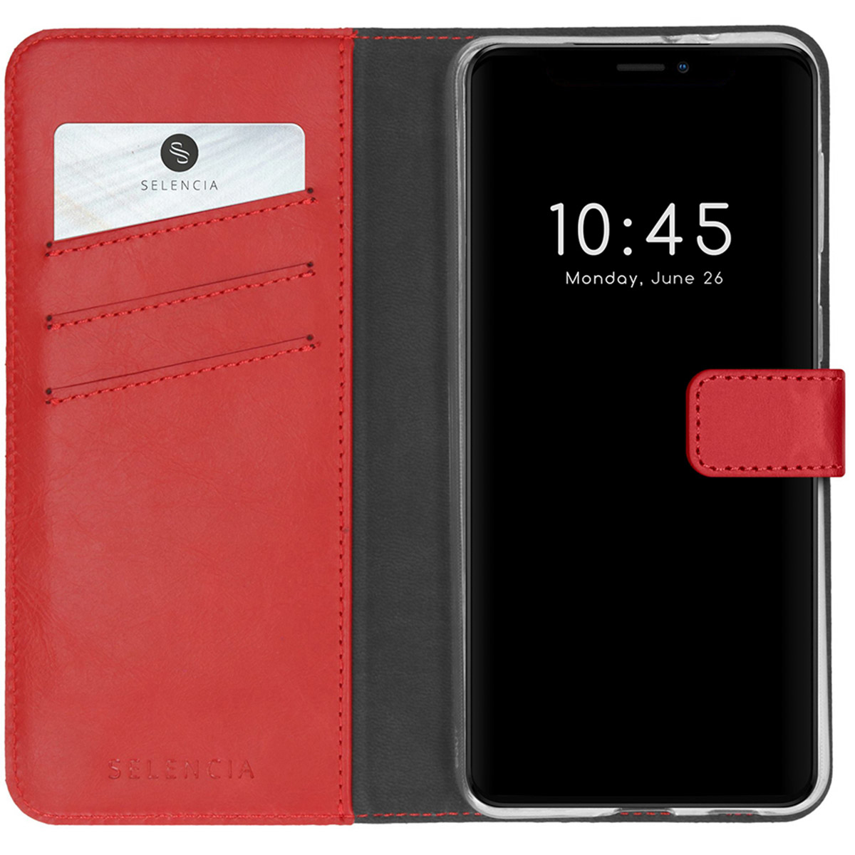 Rode leren telefoonhoes met telefoon waarop 10:45 staat. Een witte kaart in een vak.
