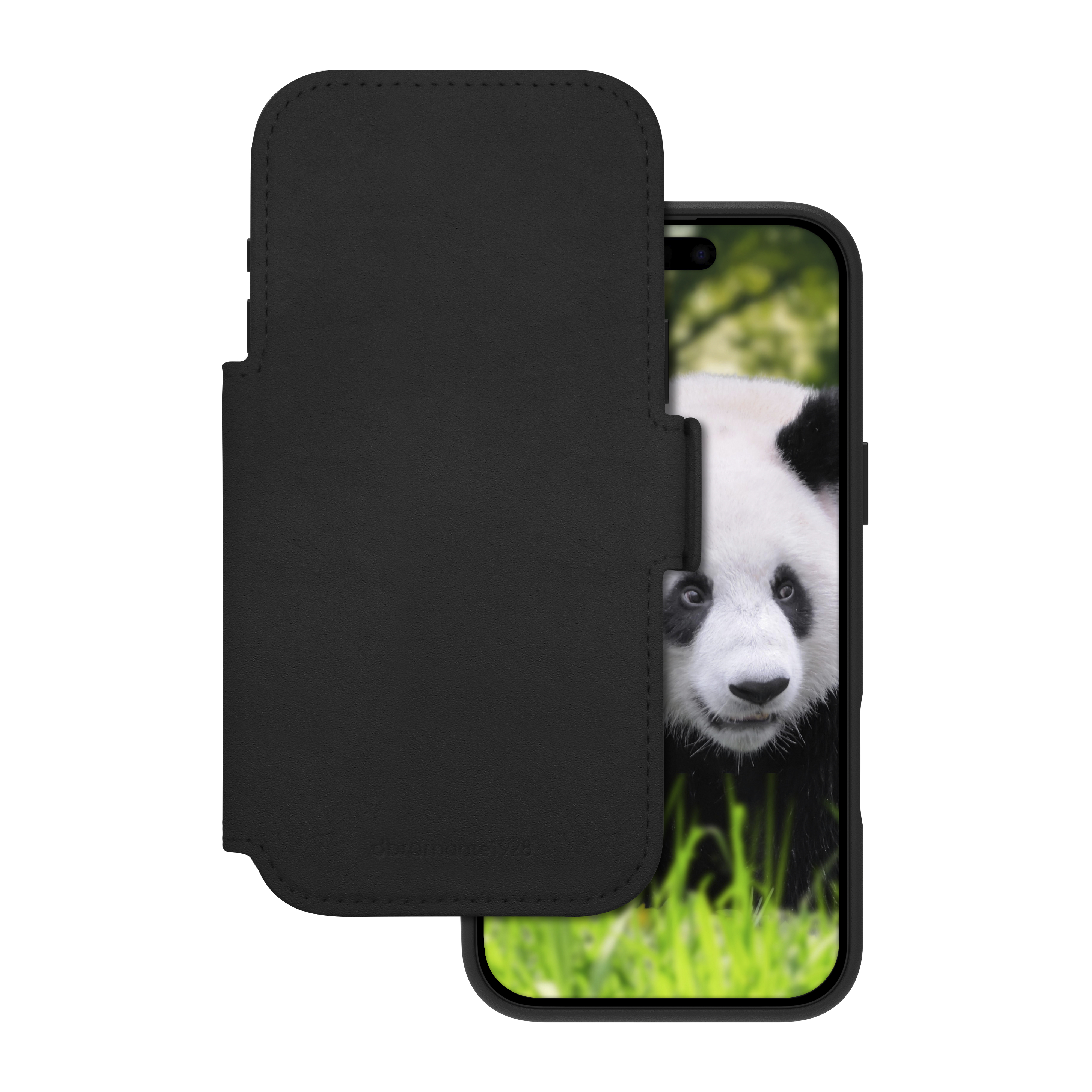 Custodia nera per telefono con un panda sullo schermo, con pelliccia bianca e nera, erba verde.