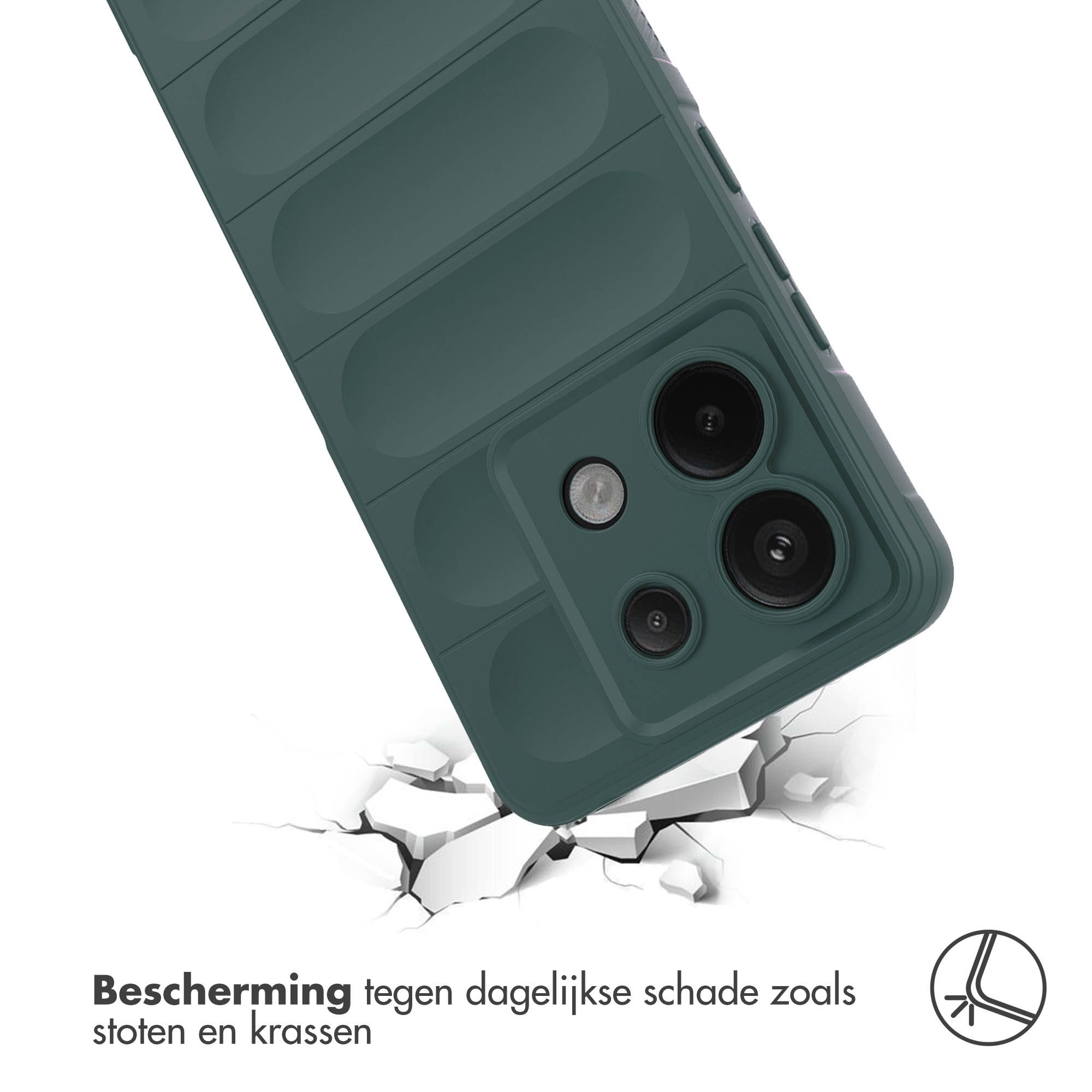 Een groene telefoonhoes valt op een oppervlak, waardoor een barst ontstaat. De hoes heeft camera-uitsparingen en tekst.