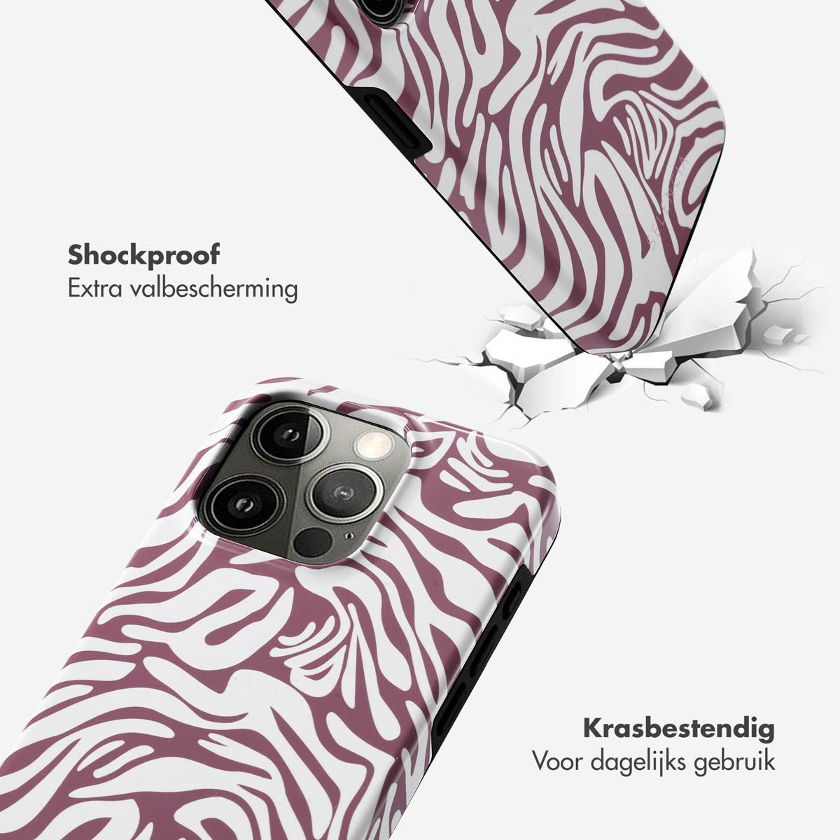 Una custodia per telefono con un design a strisce zebrate, in bianco e bordeaux, è mostrata vicino a forme bianche rotte, con testi come 'Antiurto' e 'Resistente ai graffi'.