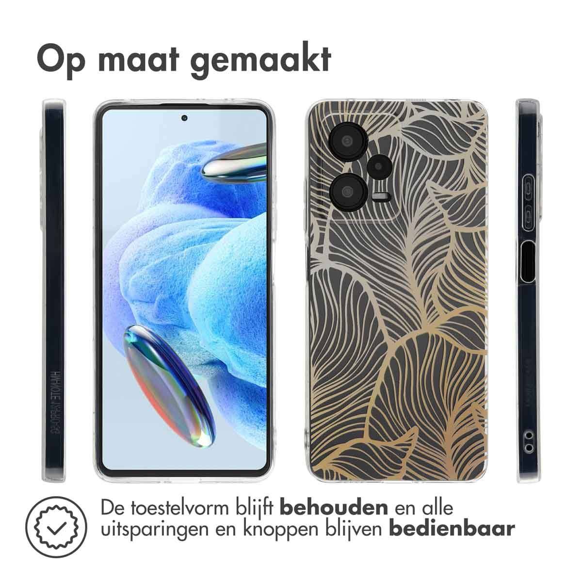 Een telefoon en de hoes worden getoond, met voor- en achterkant. De hoes heeft een bladeren ontwerp. Tekst: 'Op maat gemaakt'.