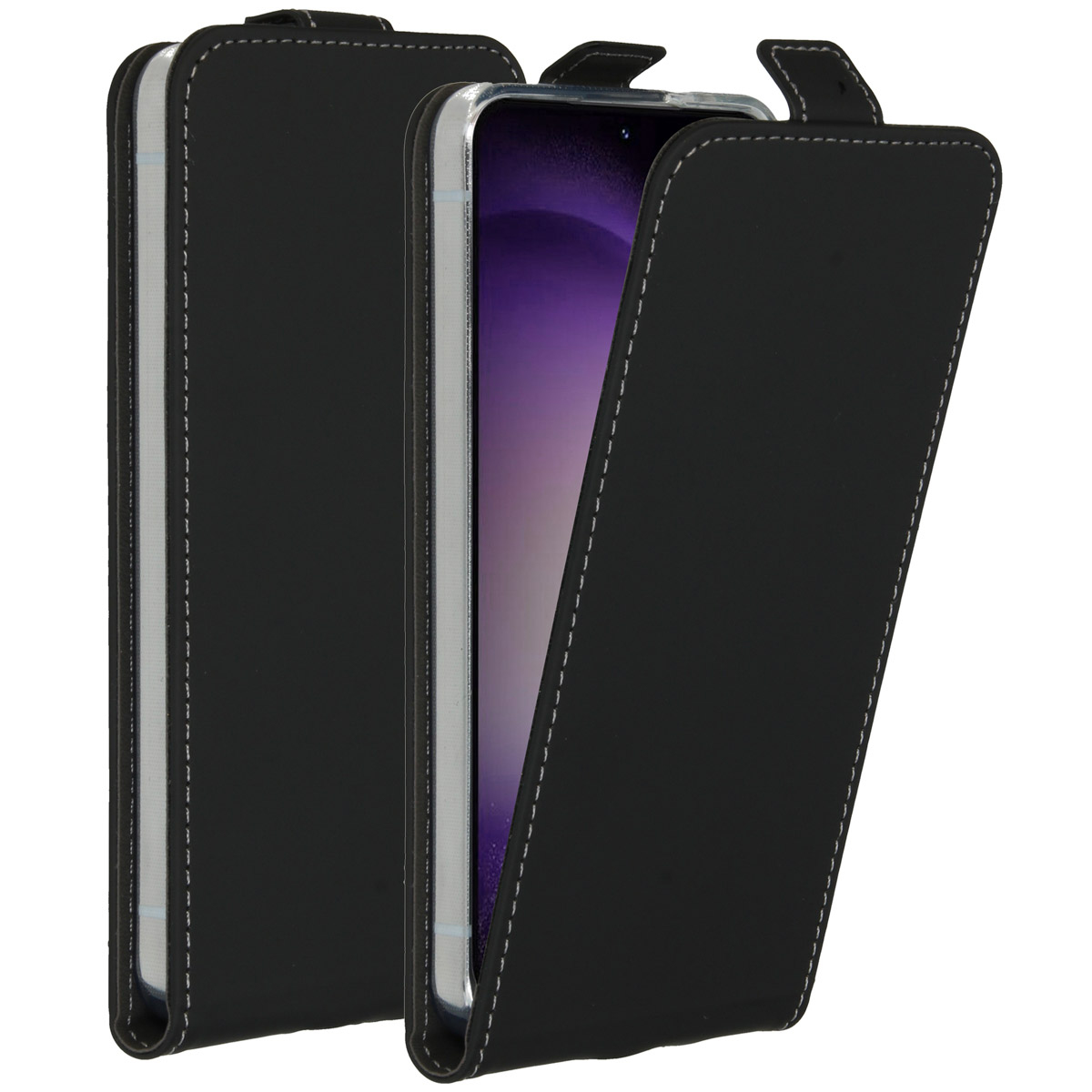 Étui de téléphone noir avec surpiqûres blanches. Un téléphone est à l'intérieur. L'étui est partiellement ouvert.